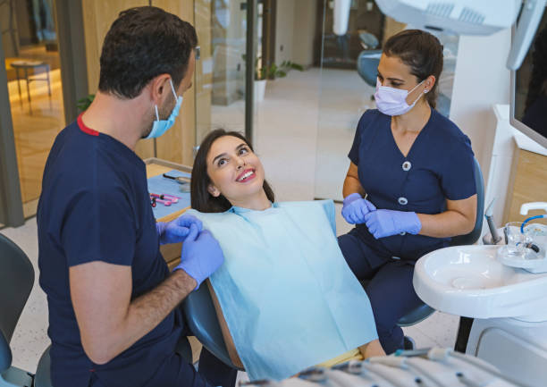 Best Veneers and Lumineers  in Le Grand, CA